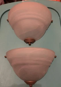 Wall Sconce Pair of 2 Traditional Classic Look. Marble Look - Bild 1 von 8