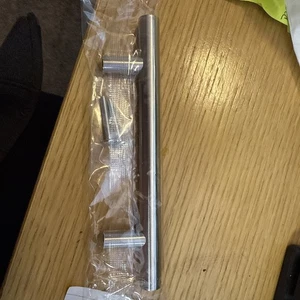 NEU Set Nickel Schrankgriffe silberfarben 6 Zoll. Verkauft wird eine in einer Packung. - Bild 1 von 6