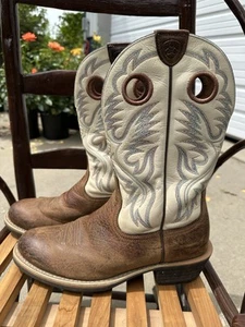 Ariat Herren Westernstiefel Größe 10D Runde Spitze Braun Stil Nr: 10007992 - Bild 1 von 4