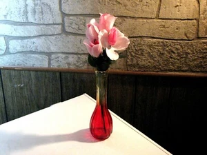 Vaso vintage Amberina Bud con fiori alto 9 pollici - Foto 1 di 4