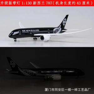 1/130 43cm Boeing 787 Flugzeug New Zealand Airways Passagierflugzeug mit LED Licht - Bild 1 von 13