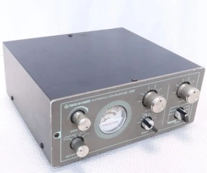 TOKYO HY-POWER HC-200 HF ANTENNA COUPLER - Photo 1/5