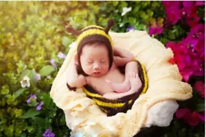 Newborn Bumble Bee Photo Porps Outfit Mohair Hat Cocoon Set Costume Outfit - Picture 1 of 7