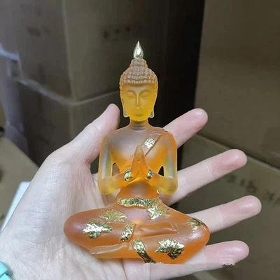 Estatua de Buda sentado exquisitamente de resina de 11,5 cm tallada a mano decoración zen para el hogar  Foto 1 de 4