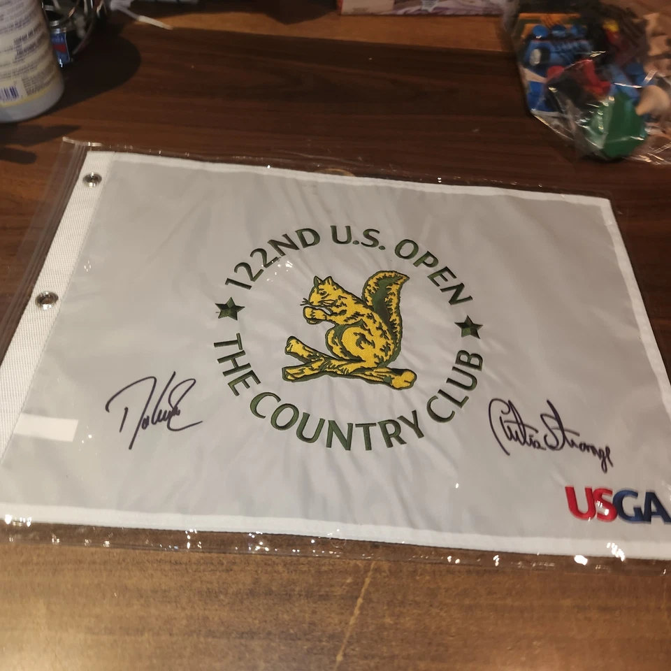 NUEVO 2022 US OPEN Oficial Bordado GOLF Pin BANDERA 122nd The Country Club LEER Foto 1 de 4