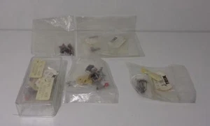 Minitrix Konvolut diverse Stromabnehmer als Ersatzteile NEU - Picture 1 of 7