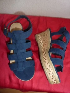 ........" Graceland " Super ungetragene Sandale Gr. 36 blau mit 7cm Absatz - Bild 1 von 11
