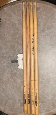 2 Pares de BRAQUETAS SPL de Percusión Sonido Funk & Rock Puntas de Madera de Nogal Excelente Foto 1 de 4