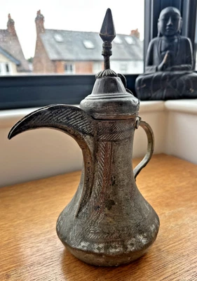 Травленый антикварный арабский луженый медный кофейник ручной работы Dallah 19 века исламское искусство - Изображение 1 из 4