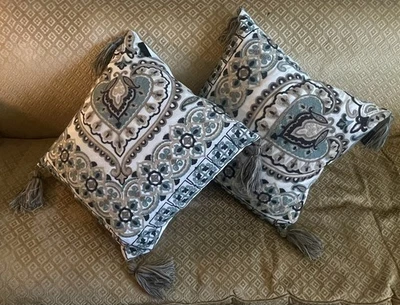 Pair ENVOGUE 18” Embroidered & Fringed Throw Pillows Williamsburg Blue & Gold - Image 1 of 4