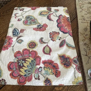 LEVTEX HOME White Multi Color Floral Quilted Standard Pillow Shams Set of 2 - Picture 1 of 4