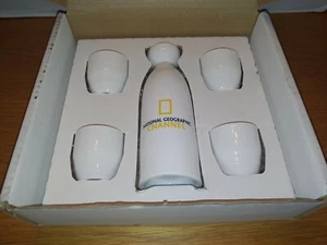 National Geographic Society Saki Trinkset  - Bild 1 von 4