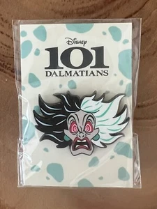 Mondo Enamel Pin Disney 101 Dalmatians Cruella De Vil Caley Hicks 34020 NEW - Picture 1 of 3