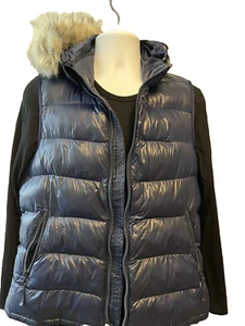 Gap Womens size Large Down Puffer Vest Blue Navy Fur Fall Classic Puffy - Picture 1 of 8