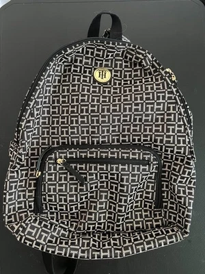 Mochila Tommy Hilfiger color tostado monograma mezcla de algodón Foto 1 de 4
