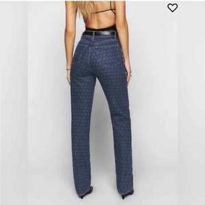 Pantalones de mezclilla largos rectos en discoteca Reformation Cynthia talla 26 $198 - Imagen 1 de 2