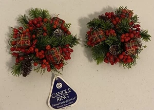 Vintage 2 Stück Weihnachtskerzenringe Kranz von Colonial Candle Of Cape Cod - Bild 1 von 7