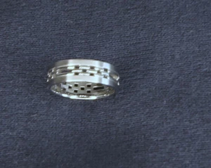 Fossil Ring, Gr. 11,5 bzw. 66 mit tollem Ausbruchmuster - neu - Bild 1 von 4