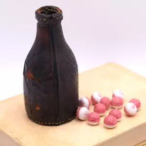 Antique Brown Leather Pocket Billiard/ Pea Pool bottle with some game balls - Picture 1 of 12
