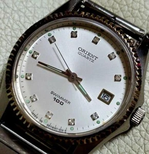 Reloj Pulsera Orient Hombre Blanco Redondo Plata Cuarzo Japón 1.5 In A 500253 - Imagen 1 de 10