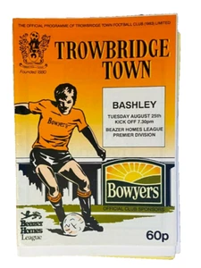 TROWBRIDGE TOWN V BASHLEY - BEAZER HOMES LEAGUE - 25/8/1992 - Bild 1 von 1