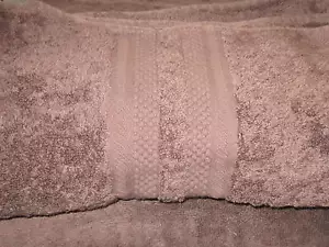 1x 100% pure Egyptian cotton chocolate bath towel Sphinx collections rrp $84.99 - Picture 1 of 4