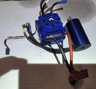 Traxxas 1/10 Wide-Maxx Velineon VXL-4s Brushless ESC &540XL Motor 89086-4 - Image 1 of 4