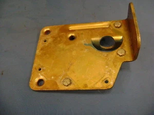 909618, 0909618, OMC Solenoid Bracket, Model 990255D 1978 - Bild 1 von 2