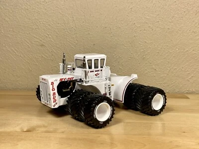 1/64 Dcp Big Bud 16V-747 Silver Series Detroit 1100 HP Titan LSW Ed. Farm Toy - Image 1 of 4