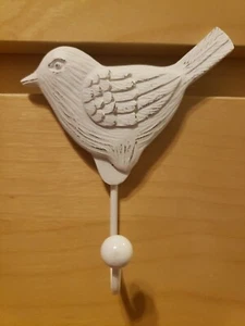 WHITE METAL BIRD Hook Hanger Wall Mount Decor 4x4" Keys Hat Scarf etc. - Picture 1 of 4