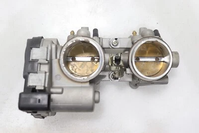 КОРПУС ЗАДНЕЙ ДРОССЕЛЬНОЙ ЗАСЛОНКИ 11-14 АПРЕЛЯ RSV4 - Изображение 1 из 4