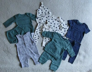 Baby 11 Piece Clothes Set Dinosaur Print First Size/Up To 9lbs Brand New WL - Picture 1 of 12