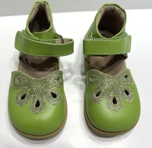 Livie and Luca Girls Size 12 Lime Green Petals Shoes - Picture 1 of 5