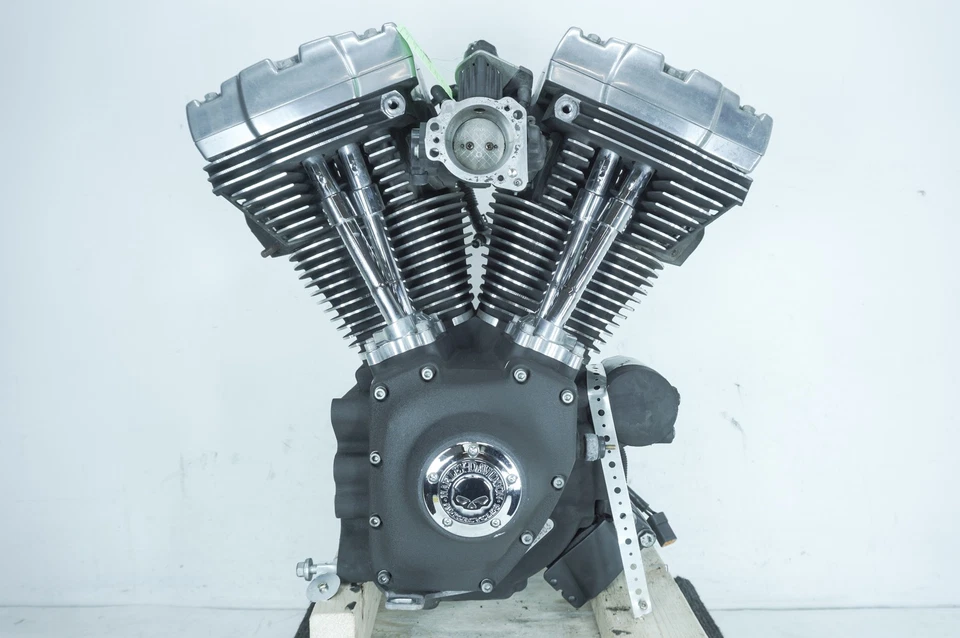 2007 Harley Dyna FXDBI Street Bob OEM EFI Twin Cam 96 Engine Motor 19587-07 22K — 第 1/4 张图片