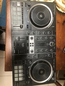 HERCULES DJ CONTROL INPULSE 500 Console DJ 2 canali Garanzia Italiana con LED - Foto 1 di 1