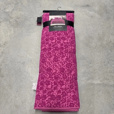 Nicole Miller Quilt Flocked Velvet Full/Queen Sz 2 Pillow Shams Fuscia Hot Pink - Image 1 of 4