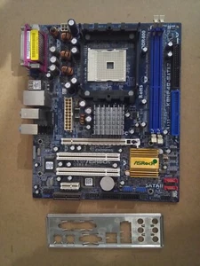 MATX PLACA BASE ASROCK K8NF4G-SATA2. SOCKET 754 MAINBOARD - Foto 1 di 3