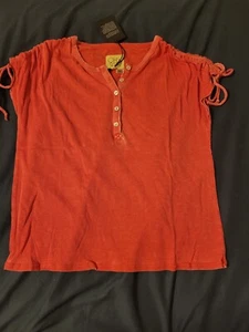Chaser womans medium vneck button top with drawstring short sleeves New - Picture 1 of 4