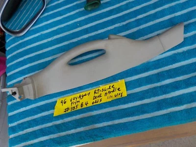 Plymouth Voyager 1996 puerta corredera derecha manija interior gris claro 385B4odd Foto 1 de 4