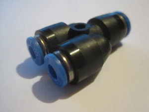 Conector en Y FESTO QSY-6-4 153153 6/4mm - Imagen 1 de 4