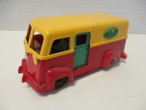 Vintage 1950s Ideal Plastic I-1790 DELIVERY VAN PANEL TRUCK - NICE - Picture 1 of 7