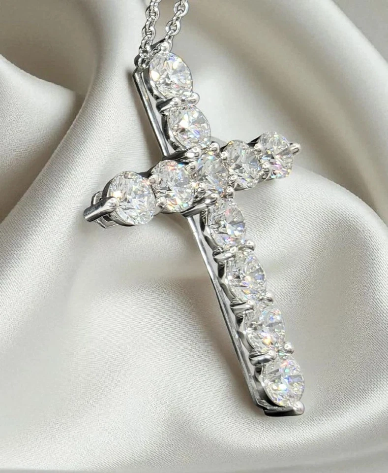 Lab Grown Diamond Cross Unisex Pendant Necklace 18" Inch 8 Ct  14k White Gold - Image 1 of 4
