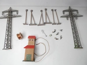 Trafohaus Faller und Masten sowie Stecklampen - Bild 1 von 5