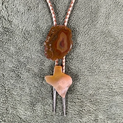 Corbata Western Bolo para hombre piedras de jaspe ágata en forma de Texas marrón cordón trenzado Foto 1 de 4