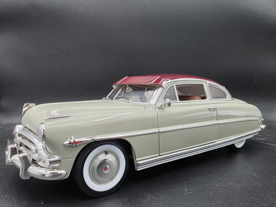 Highway 61 DCP 1952 Hudson Hornet Club Coupe 1:18 Scale Diecast Car 50128 - Image 1 of 4