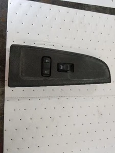 SILVERADO 2500 2004 Door Electric Switch (Master) 517829 - Foto 1 di 12