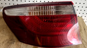 07-09 LEXUS LS460 DRIVER LEFT SIDE REAR TAIL LIGHT TAILLIGHT LAMP ASSEMBLY / OEM - Picture 1 of 2