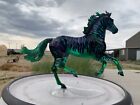 Breyer Model Horse Clear Ware Show Jumping Warmblood Zebra Purple Green  Cm=)