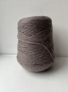 Grey 3ply 80% Acrylic, 20% Nylon Yarn Aprox 400g - Picture 1 of 5
