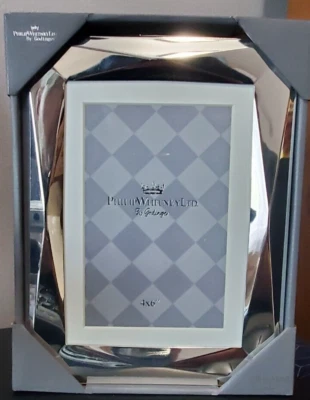 Marco de fotos plateado Philip Whitney Ltd tiene capacidad para foto B6 de 4" x 6" Foto 1 de 2